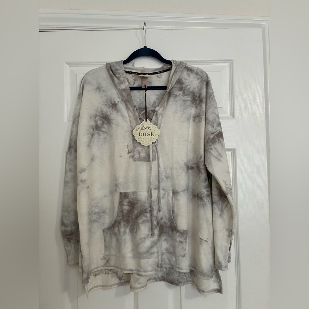 Knox Rose Gray Tie Dye Lace-Up Top